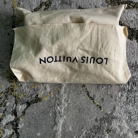 Louis Vuitton COUSSIN PM Sunflower - Picture 13 of 15